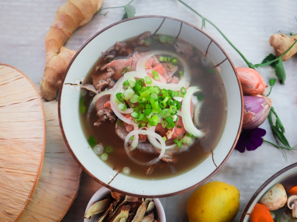 PHO - Vietnamese Beef Noodle Soup